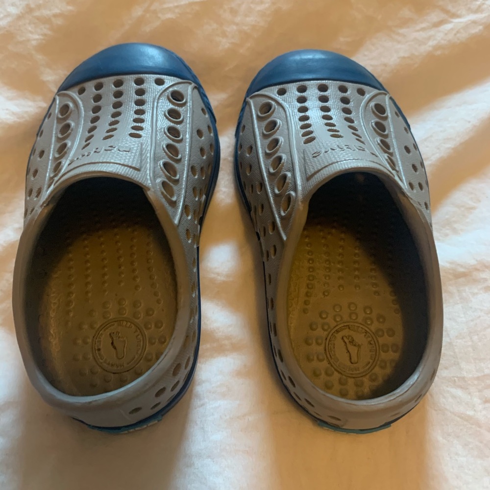 Native shoes - toddler size 4